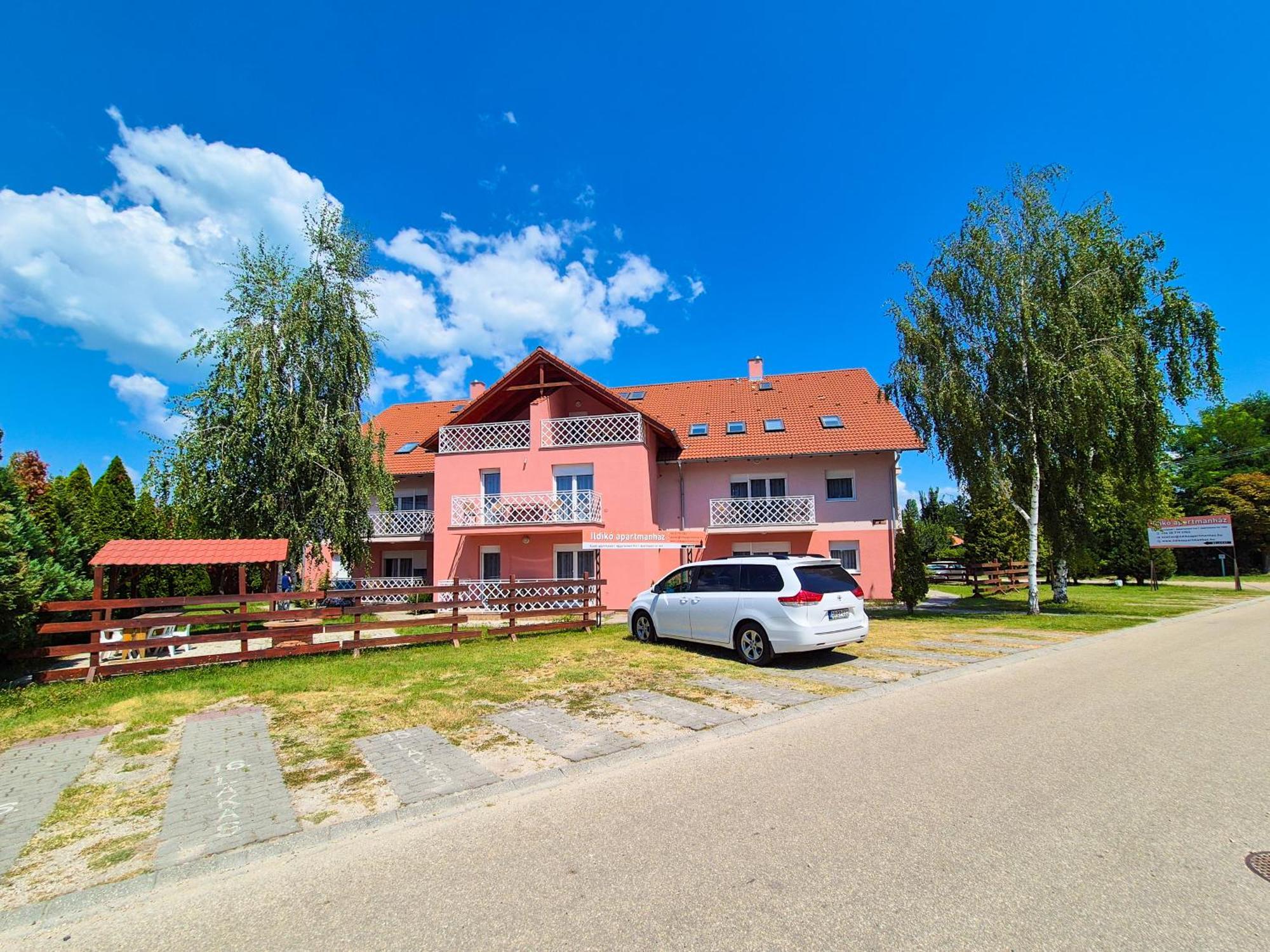Ildiko Apartmanhaz Zamárdi Eksteriør billede